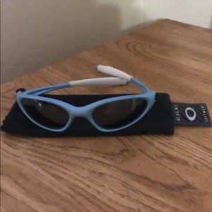 Oakley Women Sunglasses
